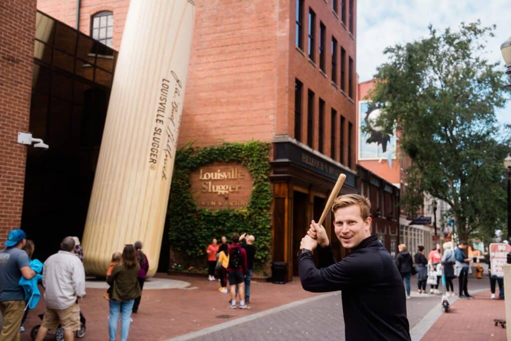Louisville Slugger Museum giant baseball bat downtown Louisville KY iconic selfie photo spot
